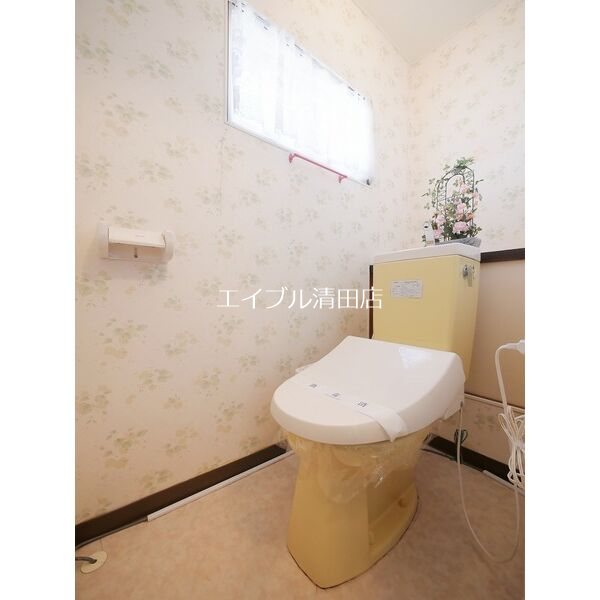 川沿１条６丁目貸家 トイレ