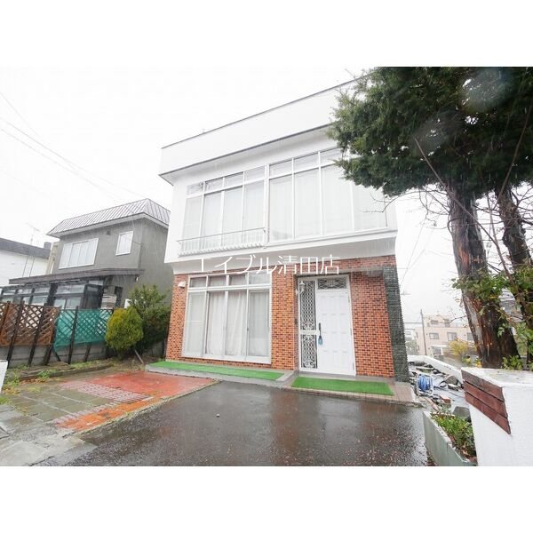 川沿１条６丁目貸家 エントランス