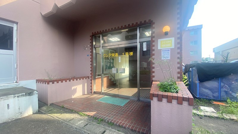 クレア栄通１号棟 エントランス