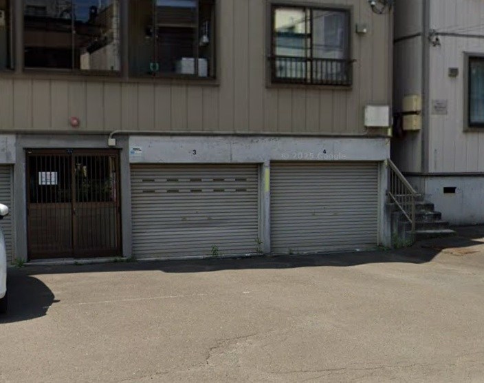 木の家 赤松 駐車場