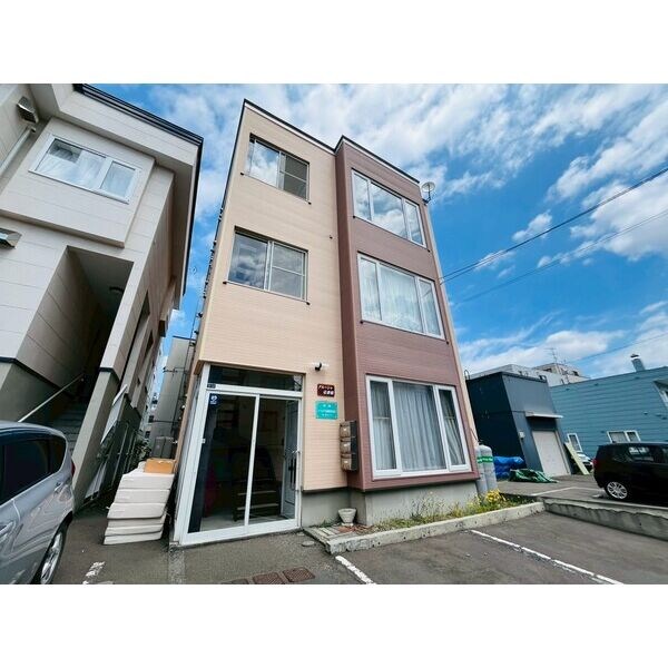 グルーシャ壱番館 外観