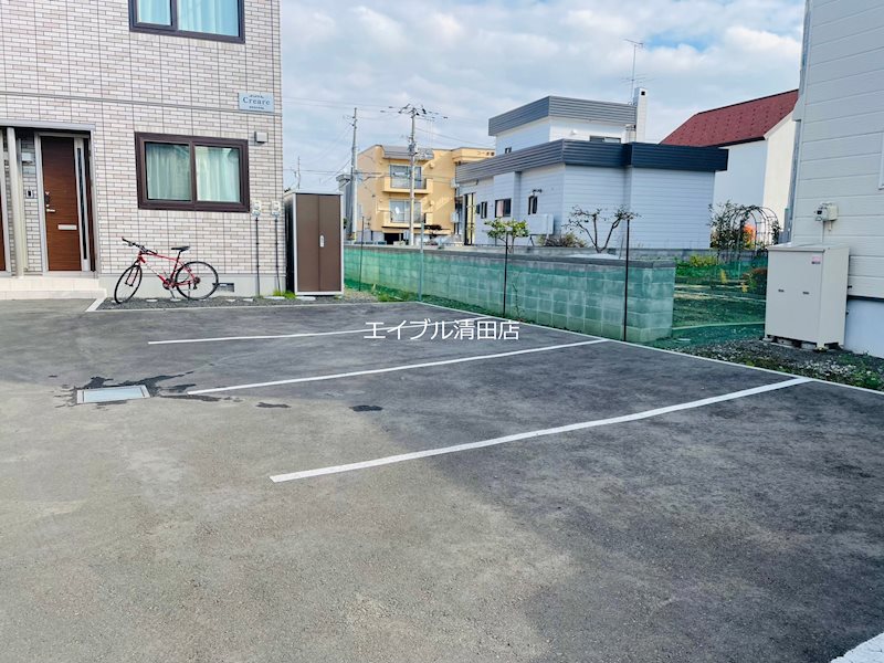 Creare(クレアーレ)　セキスイハイム 駐車場