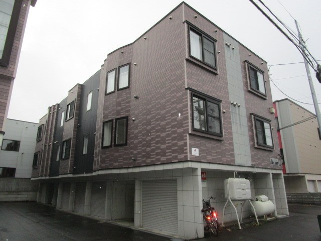 アルティス環状通Ⅲ 外観