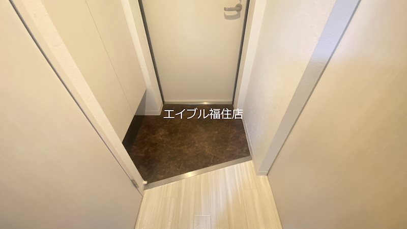 S＆AⅡ 玄関