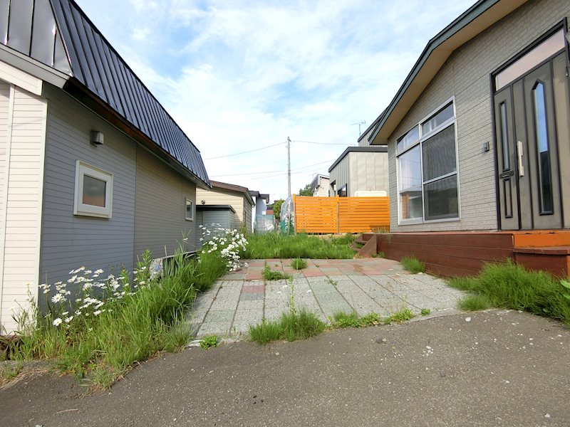 南沢6-2戸建 駐車場