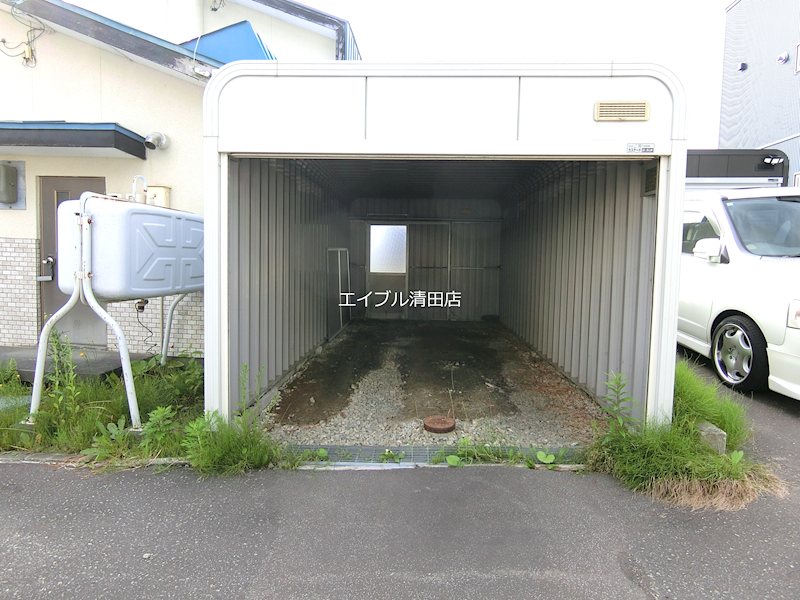 南沢6条3丁目戸建 駐車場