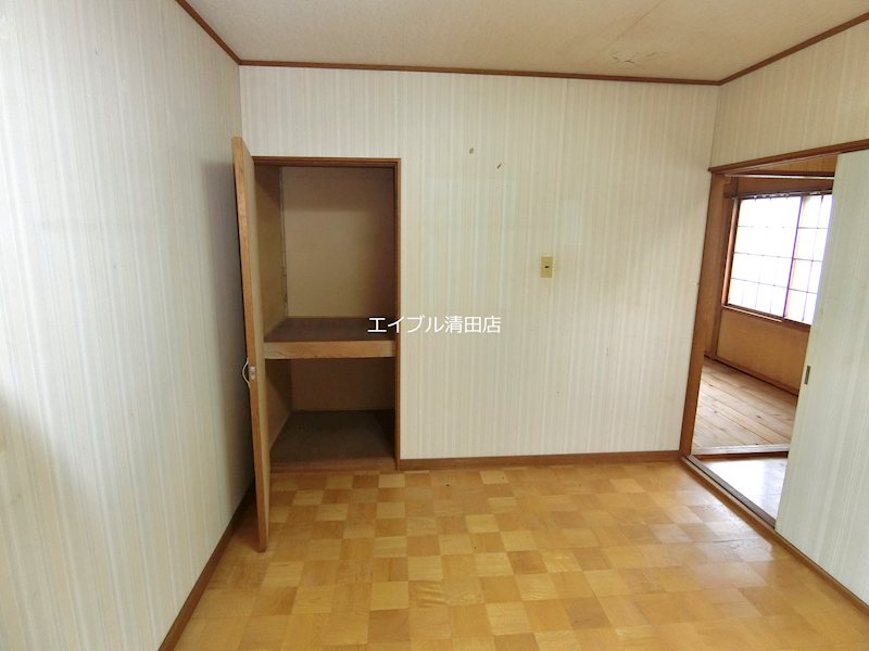 藤野1-8一戸建て 収納