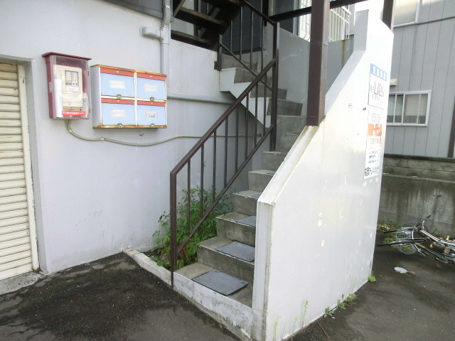 カルチェラタン ロビー