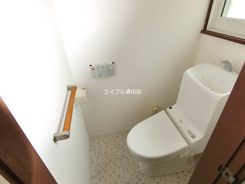 南沢6条2丁目10-12貸家 トイレ