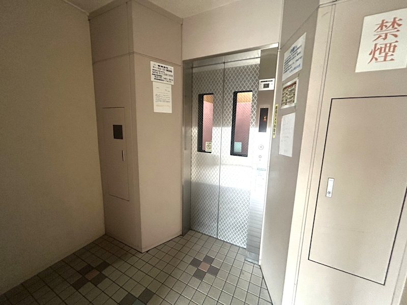 北海道札幌市東区北四十六条東１６丁目 ロビー
