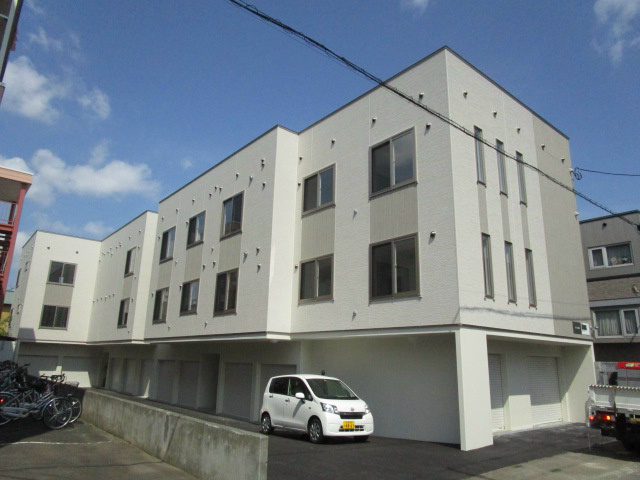 blanc本町 外観