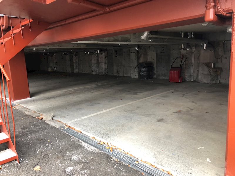 エクセレンス羊が丘 駐車場