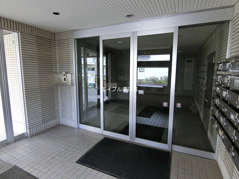 エスクロー澄川 エントランス