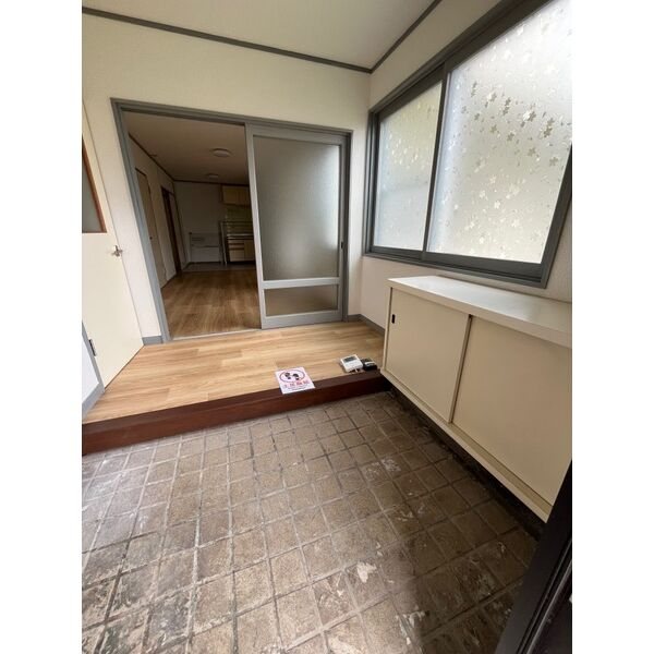 真駒内柏丘団地A9号棟 玄関