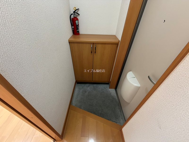 クレイン福住Ｂ 玄関