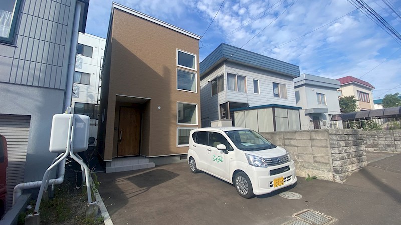 平和通6丁目戸建て 外観