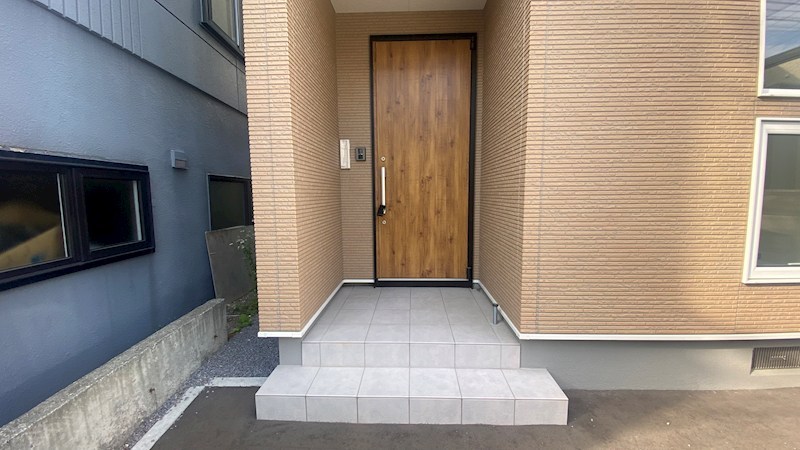 平和通6丁目戸建て ロビー