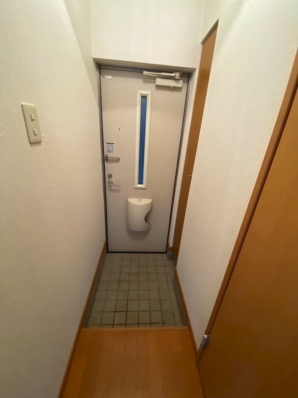 ドリームハウス 玄関