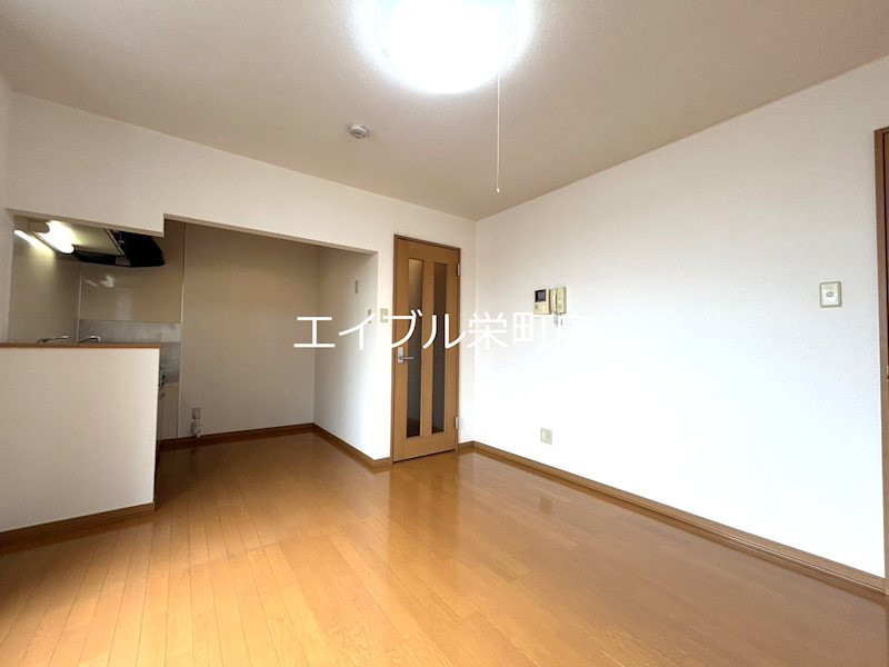 北海道札幌市東区北四十八条東１５丁目 リビング