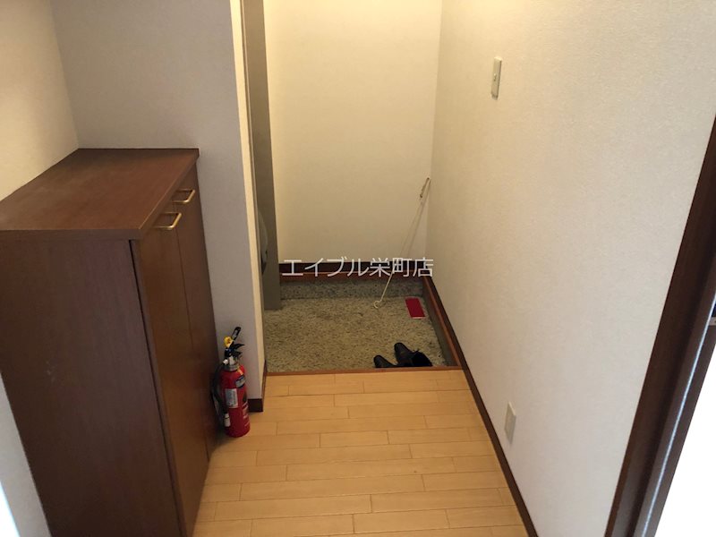 北海道札幌市東区北四十八条東９丁目 玄関