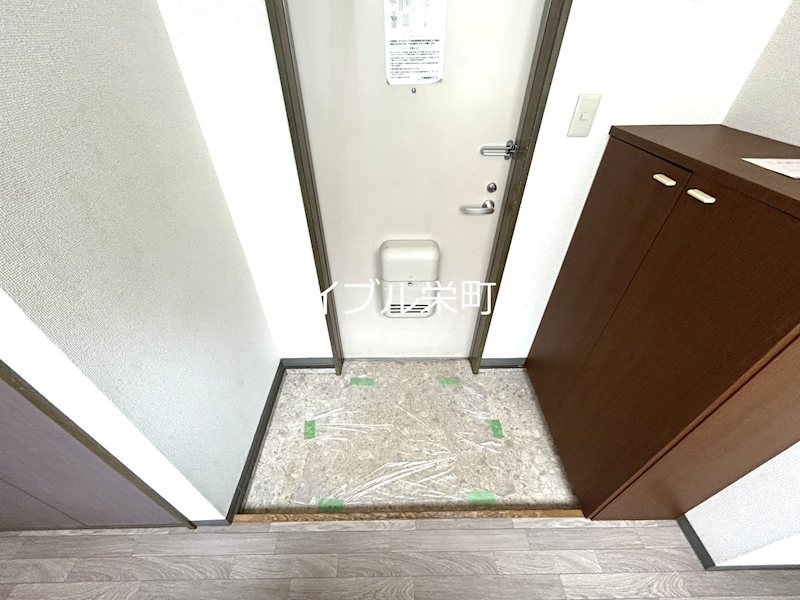 北海道札幌市東区北四十七条東１５丁目 玄関