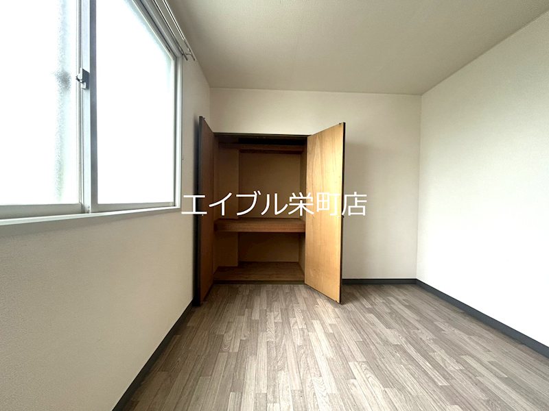 北海道札幌市東区北四十七条東１５丁目 収納
