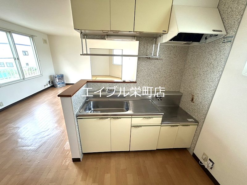 北海道札幌市東区北四十七条東１５丁目 キッチン