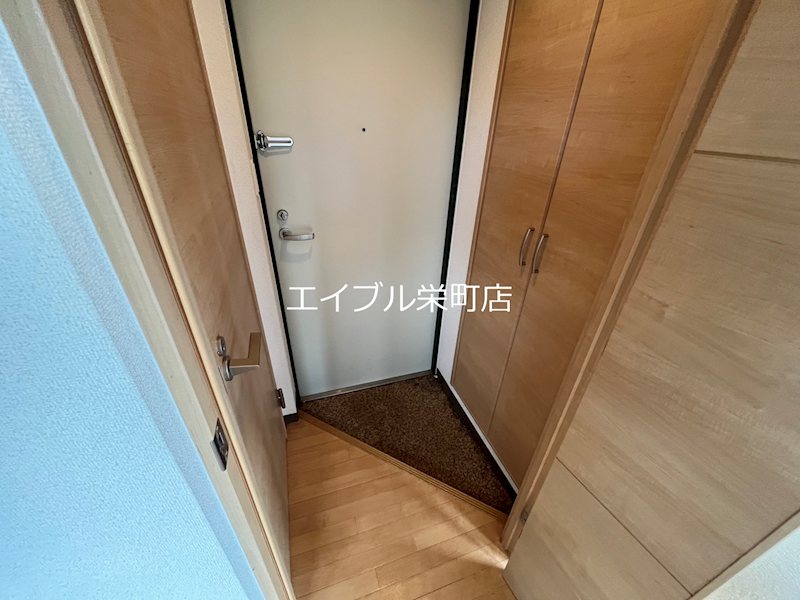 北海道札幌市東区北九条東１１丁目 玄関