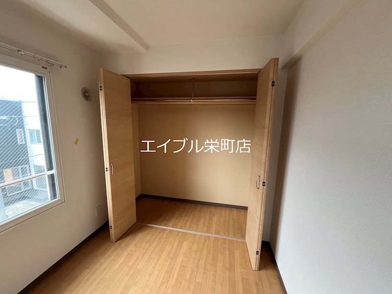 北海道札幌市東区北九条東１１丁目 収納