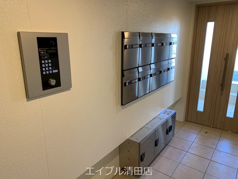 エクセレント　コンフォートB ロビー