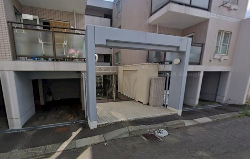北海道札幌市東区北二十一条東２０丁目 エントランス