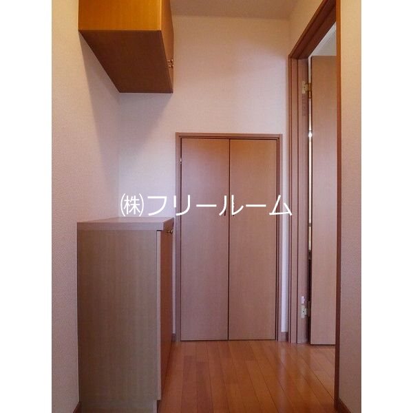 カトレアＡ 玄関