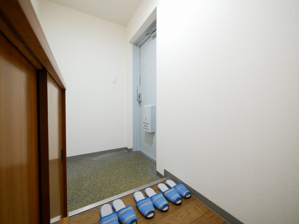 インペリアルハイツ 玄関
