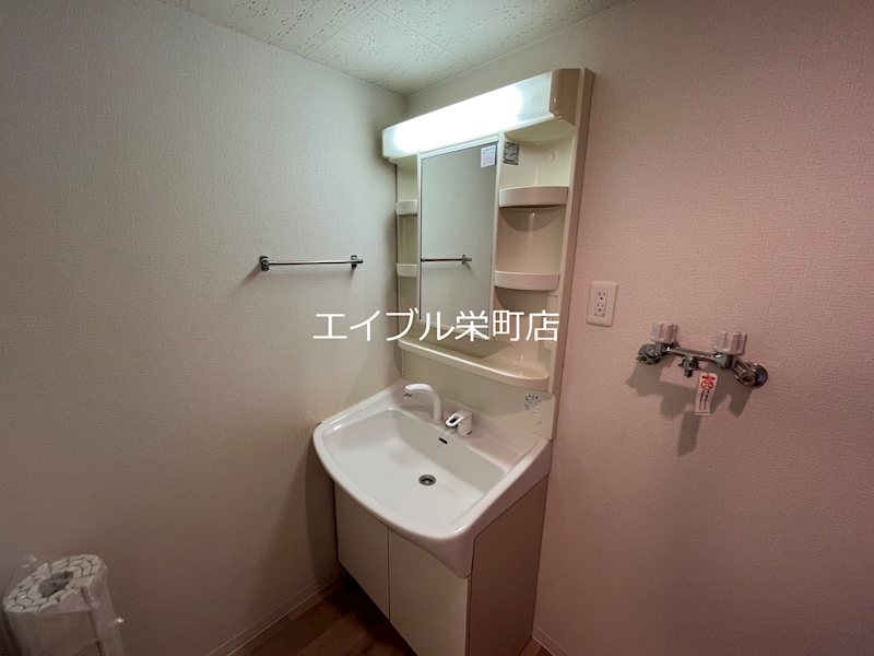 北海道札幌市東区北九条東６丁目 洗面所