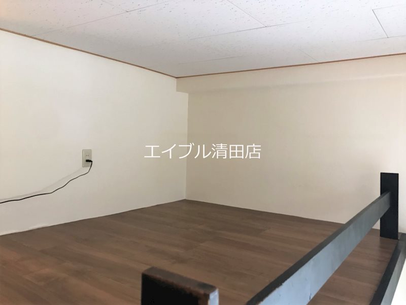 イゼルローン羊ヶ丘 ベッドルーム