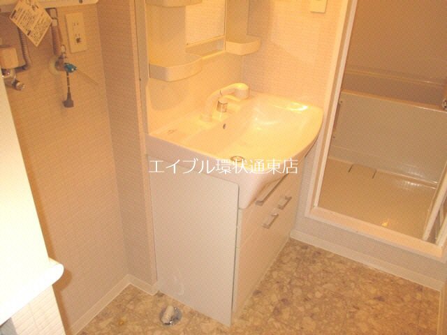北海道札幌市東区北十七条東１３丁目 洗面所