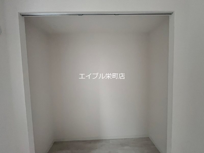 北海道札幌市東区北十三条東１２丁目 収納