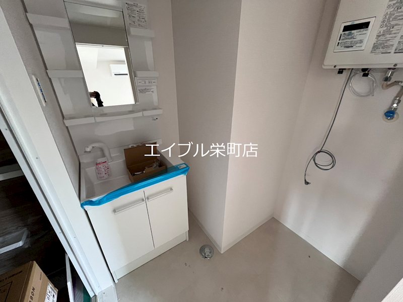 北海道札幌市東区北十三条東１２丁目 洗面所
