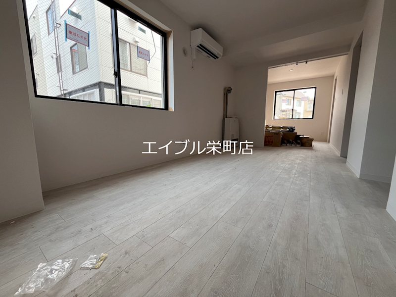 北海道札幌市東区北十三条東１２丁目 リビング
