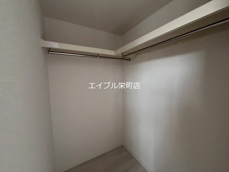 北海道札幌市東区北十三条東１２丁目 収納