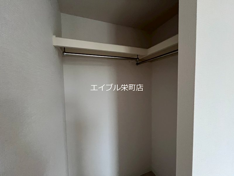 北海道札幌市東区北十三条東１２丁目 収納