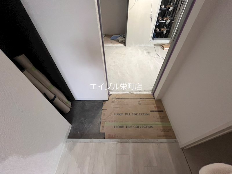 北海道札幌市東区北十三条東１２丁目 玄関