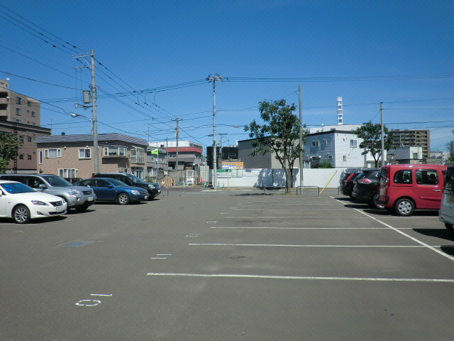 S-FORT札幌Ｎ１５ 駐車場