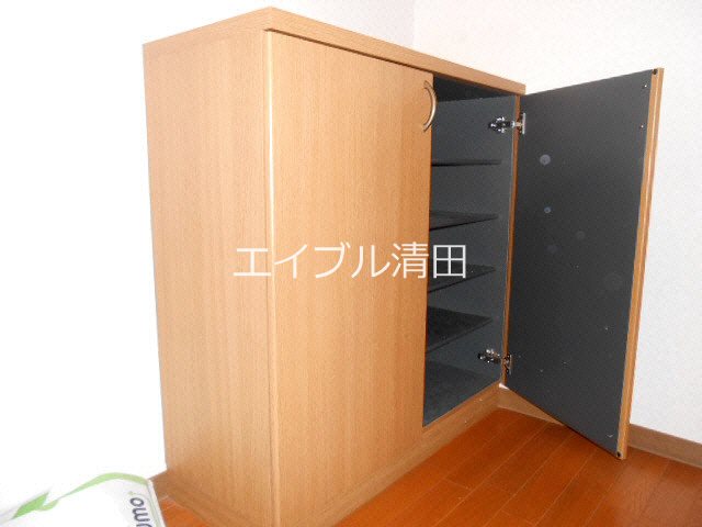 トータルハイム 玄関