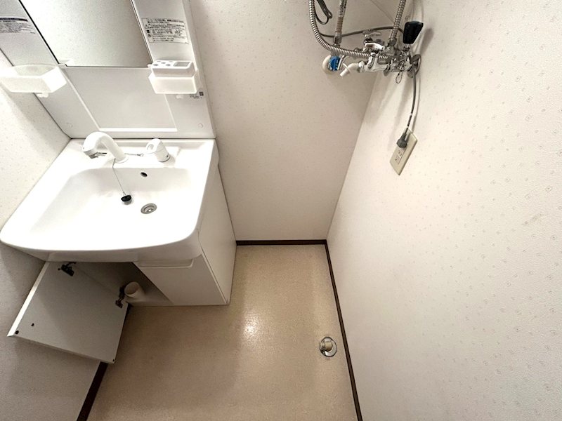 北海道札幌市東区北二十七条東６丁目 洗面所