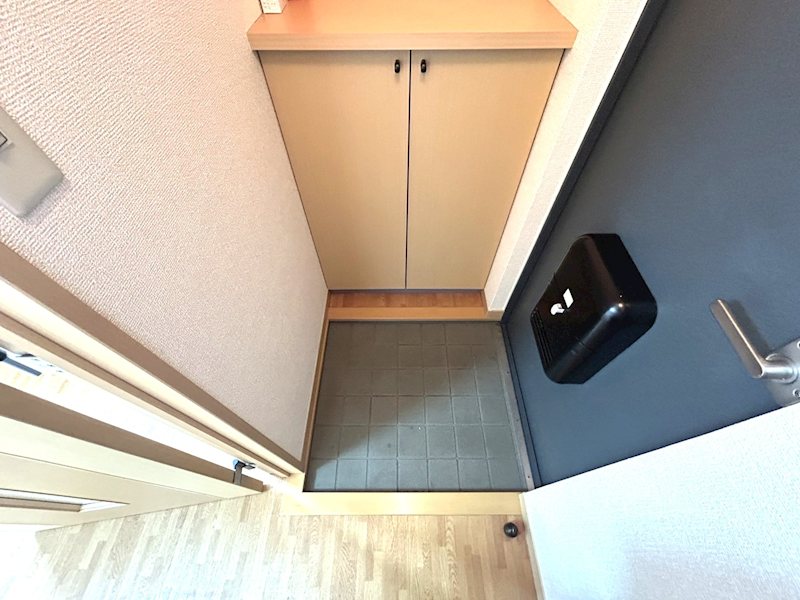 北海道札幌市東区北二十六条東２丁目 玄関