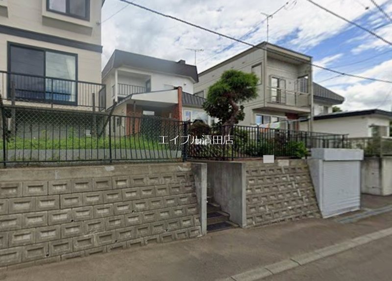北ノ沢6丁目戸建 駐車場