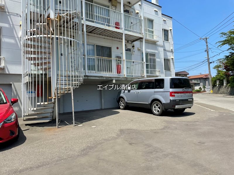 さくらハイツⅡ 駐車場