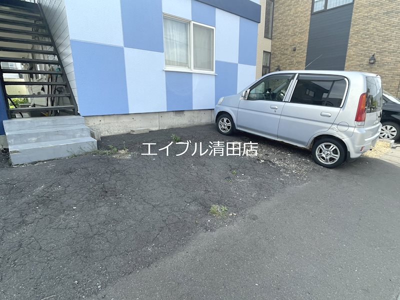 ブレスV 駐車場