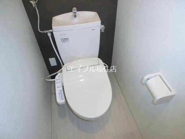 A BOND月寒東　A棟 トイレ